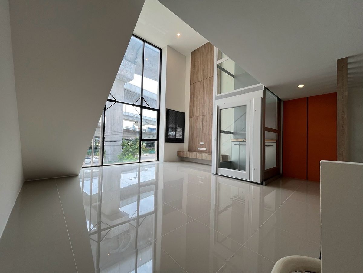 ให้เช่าโฮมออฟฟิศพระราม 3 สาธุประดิษฐ์ : ปล่อยเช่า โมเดิร์น โฮมออฟฟิศ สตูดิโอ ริมถนนใหญ่ พระราม 3 - รัชดาภิเษก แขวงบางโพงพาง เขตยานนาวา กรุงเทพมหานคร | จอดรถได้ 4 คัน | จดทะเบียนบริษัท หรือเช่าทำธุรกิจเชิงพาณิชย์ได้