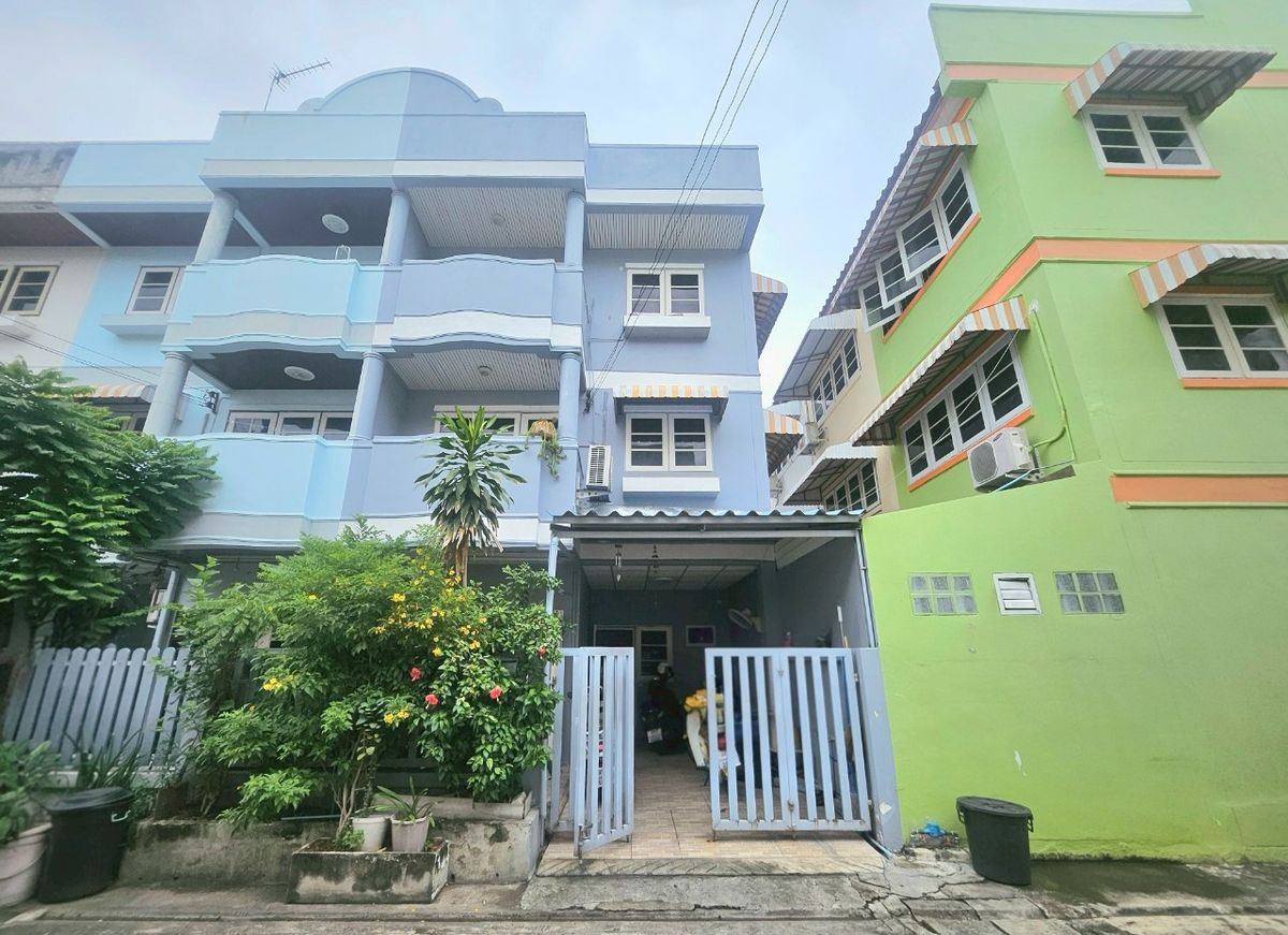 ขายทาวน์โฮมราษฎร์บูรณะ สุขสวัสดิ์ : 🏡 ขาย ทาวน์เฮ้าส์​ 3 ชั้น แกรนด์โฮม ประชาอุทิศ 33 ขายตามสภาพ พร้อมอยู่