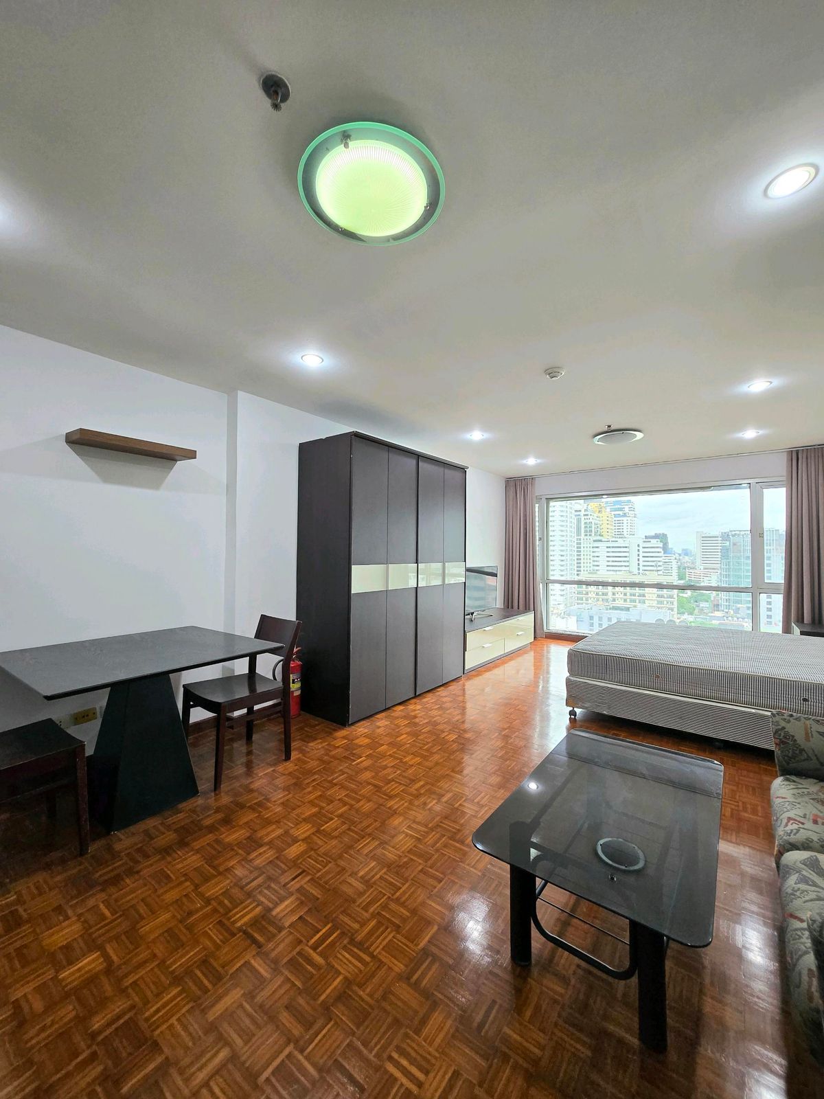 For RentCondoNana, North Nana,Sukhumvit13, Soi Nana : 🚶‍♂️600m to bts-nana💚🚄