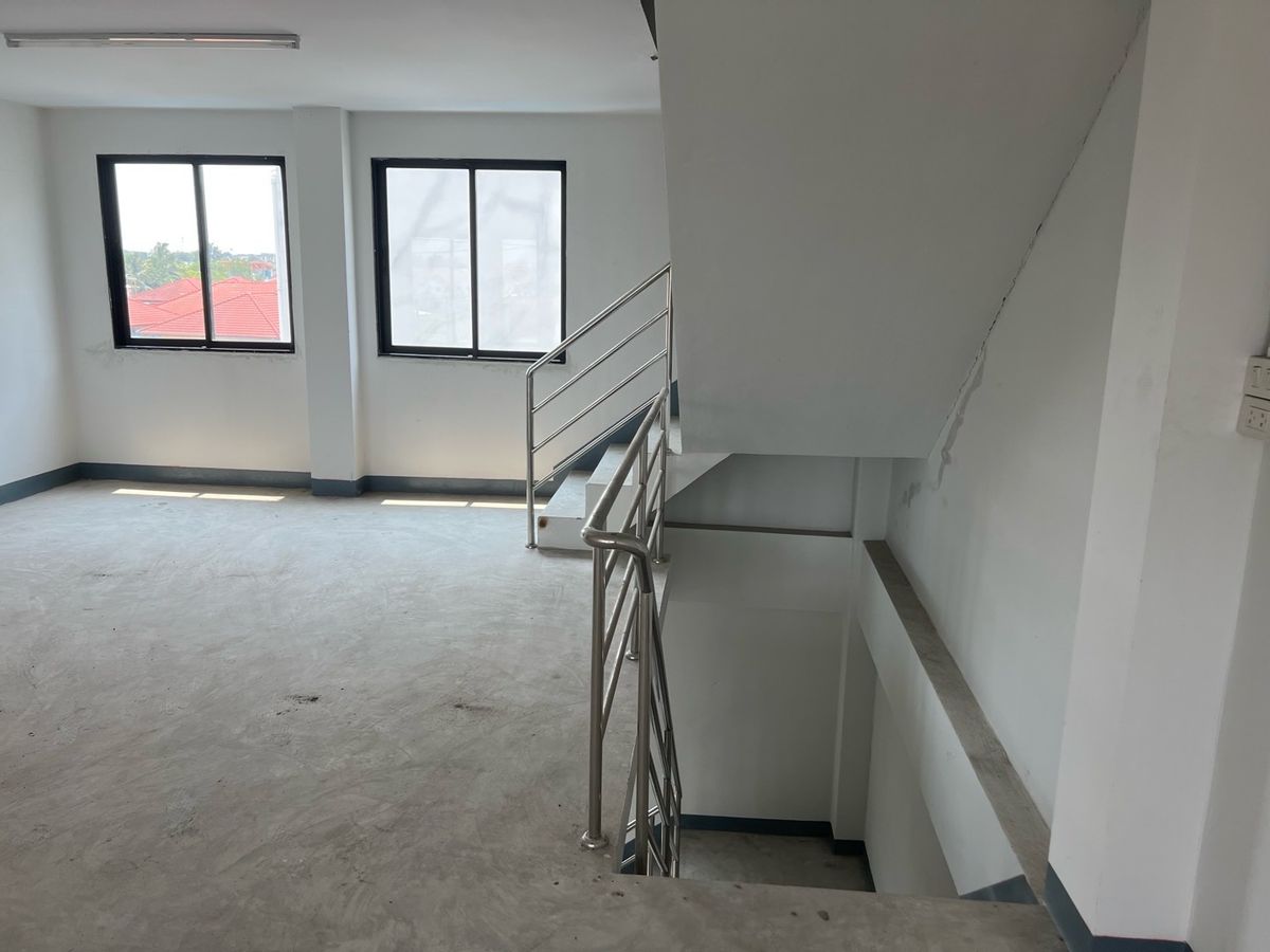 ขายทาวน์โฮมพุทธมณฑล ศาลายา : 9.9ล้านบาท.-ขายตามสภาพด่วน!ต่ำกว่าราคาตลาด3ล้านบาท ติดถนน ตรงข้ามศาลาธรรมสพน์ ซอยน์22 พุทธมณฑลสาย2 