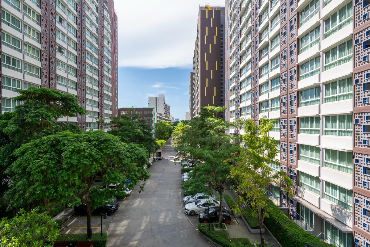 ให้เช่าคอนโดพระราม 9 เพชรบุรีตัดใหม่ RCA : 🔥ให้เช่าด่วน🔥I-Biza Condo RCA เฟอร์นิเจอร์ - เครื่องใช้ไฟฟ้าครบ ห้องทิศเหนือไม่ร้อน พร้อมเข้าอยู่ ❗