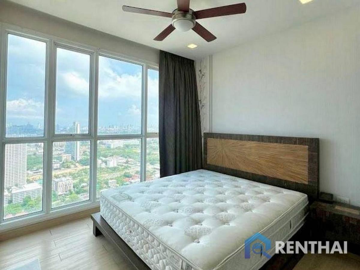 Fully Furnished 2bed Cetus Condo in Pattaya Loading...