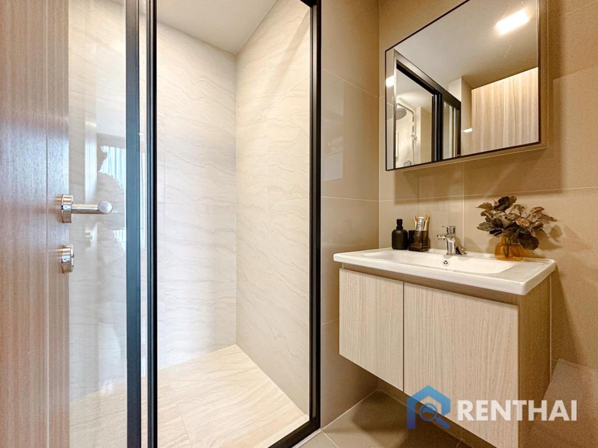 ขายคอนโดภูเก็ต : สำหรับ ขาย คอนโด 1 ห้องนอน ที่ The Base Rise