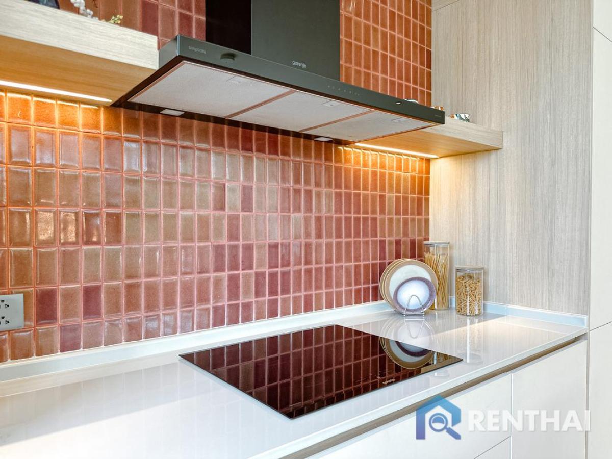 ขายคอนโดภูเก็ต : สำหรับ ขาย คอนโด 3 ห้องนอน ที่ The Standard Residences