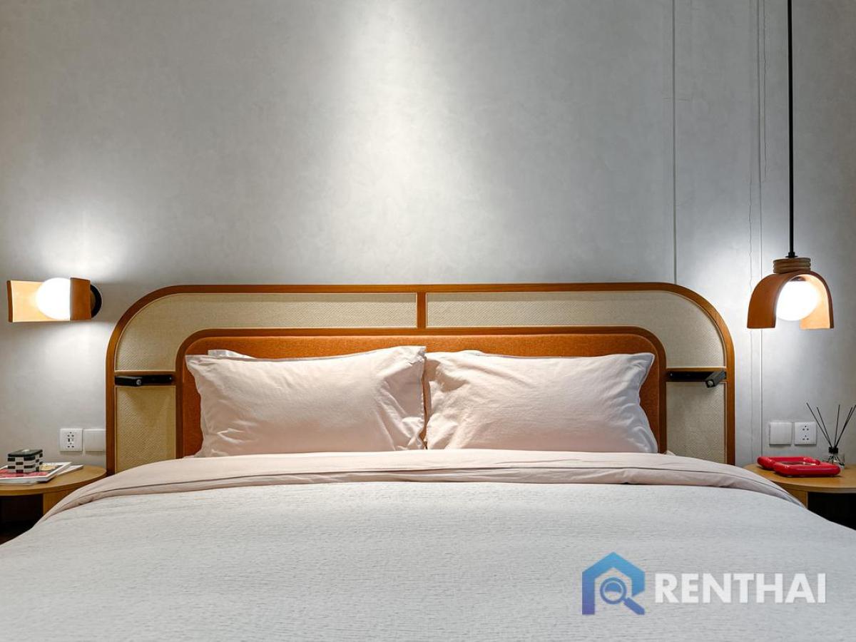 ขายคอนโดภูเก็ต : สำหรับ ขาย คอนโด 3 ห้องนอน ที่ The Standard Residences