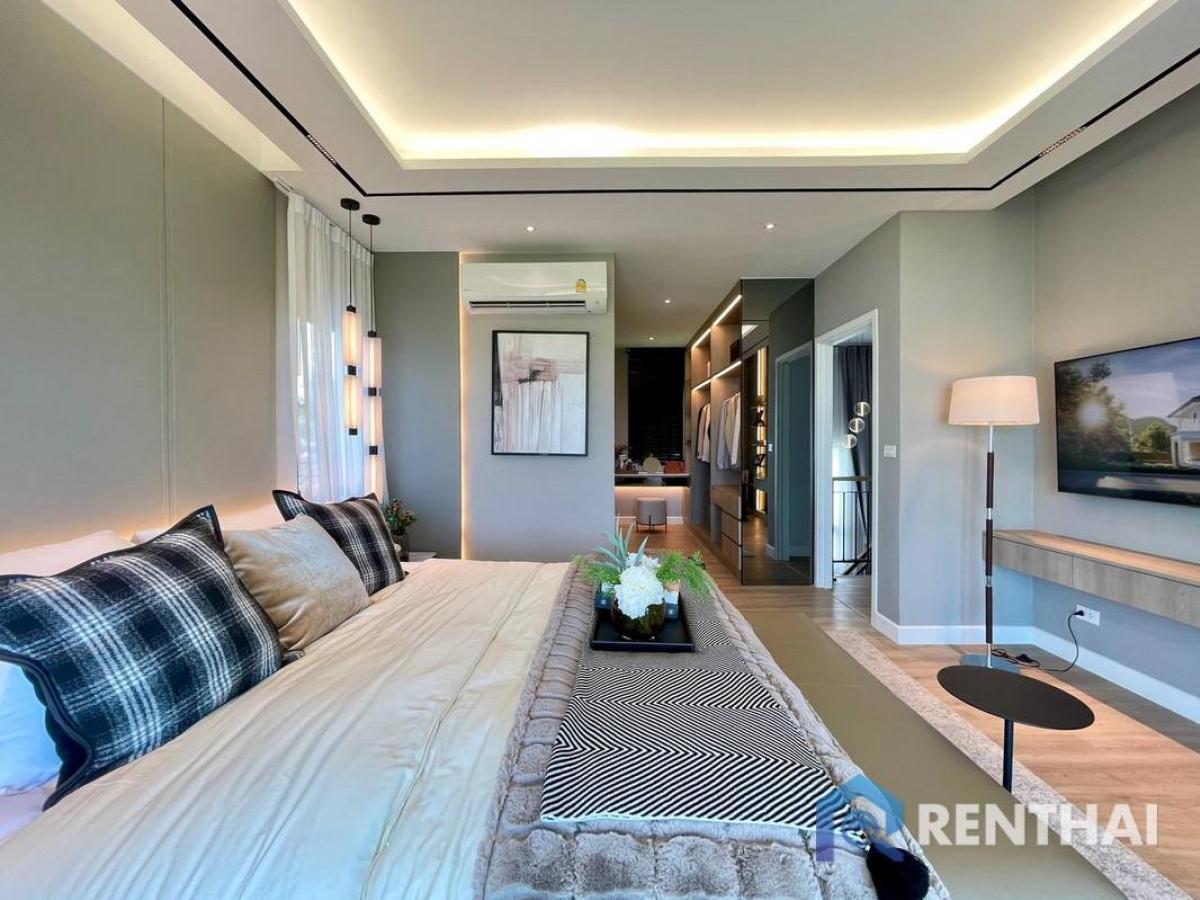 For SaleHousePattaya, Bangsaen, Chonburi : Luxury Sanctuary Near U-Tapao Airport