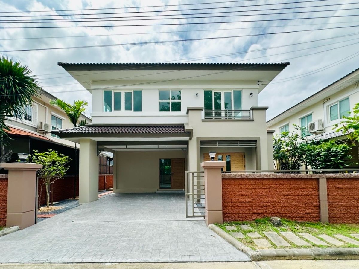 ขายบ้านพระราม 5 ราชพฤกษ์ บางกรวย : 🏡คาซ่าวิลล์ ราชพฤกษ์–แจ้งวัฒนะ บ้านเดี่ยวรีโนเวท ติดถนนราชพฤกษ์ ตรงข้าม Robinson Lifestyle แปลงใกล้ Clubhouse และหน้าบ้านไม่ชนใคร
