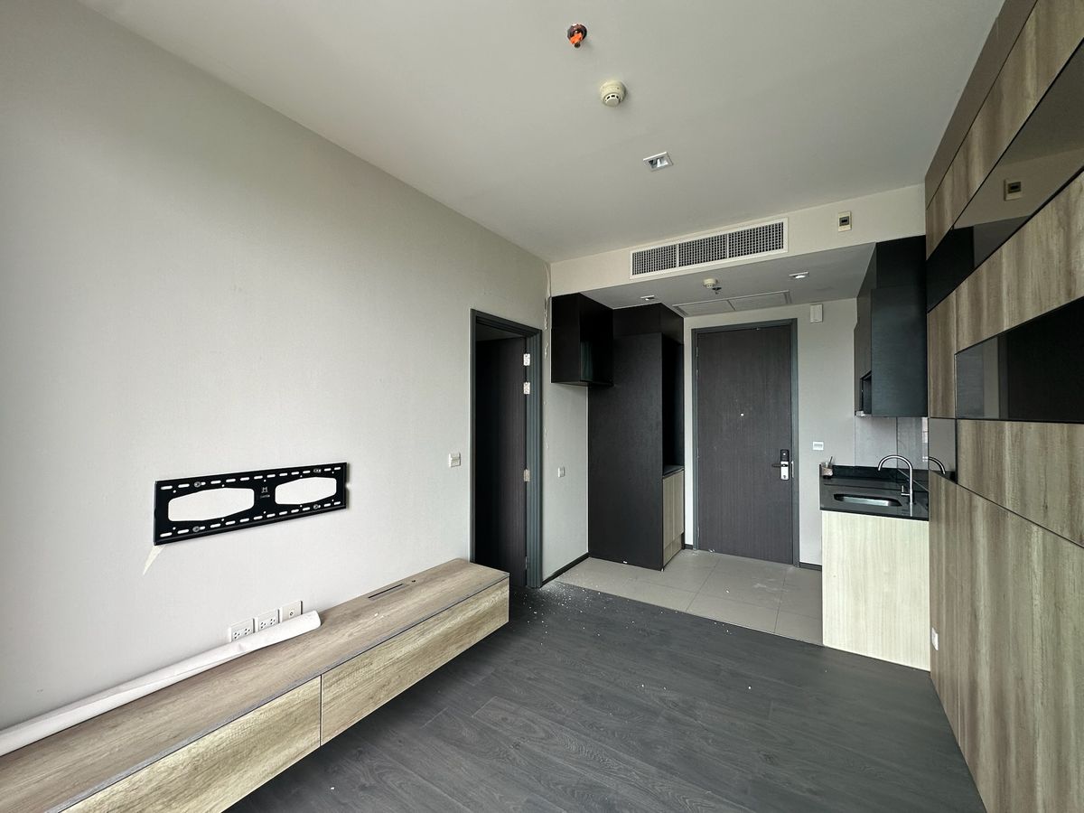 For SaleCondoSukhumvit, Asoke, Thonglor : FOR SALE: EDGE Sukhumvit 23 Condo – High Floor 1-Bedroom with City View