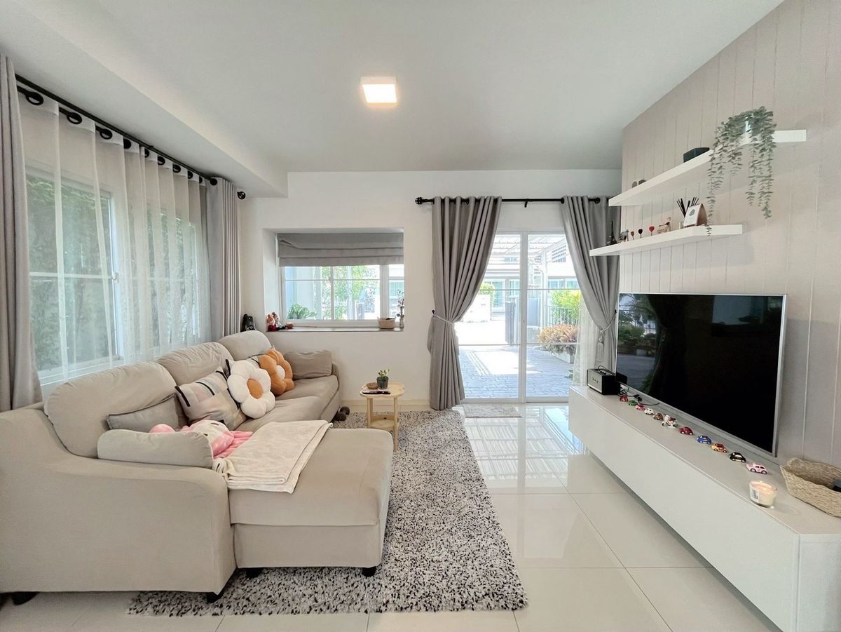 ขายทาวน์โฮมบางนา แบริ่ง ลาซาล : ✅Sell/Rent✅ Indy Bangna Ramkhamhaeng 2