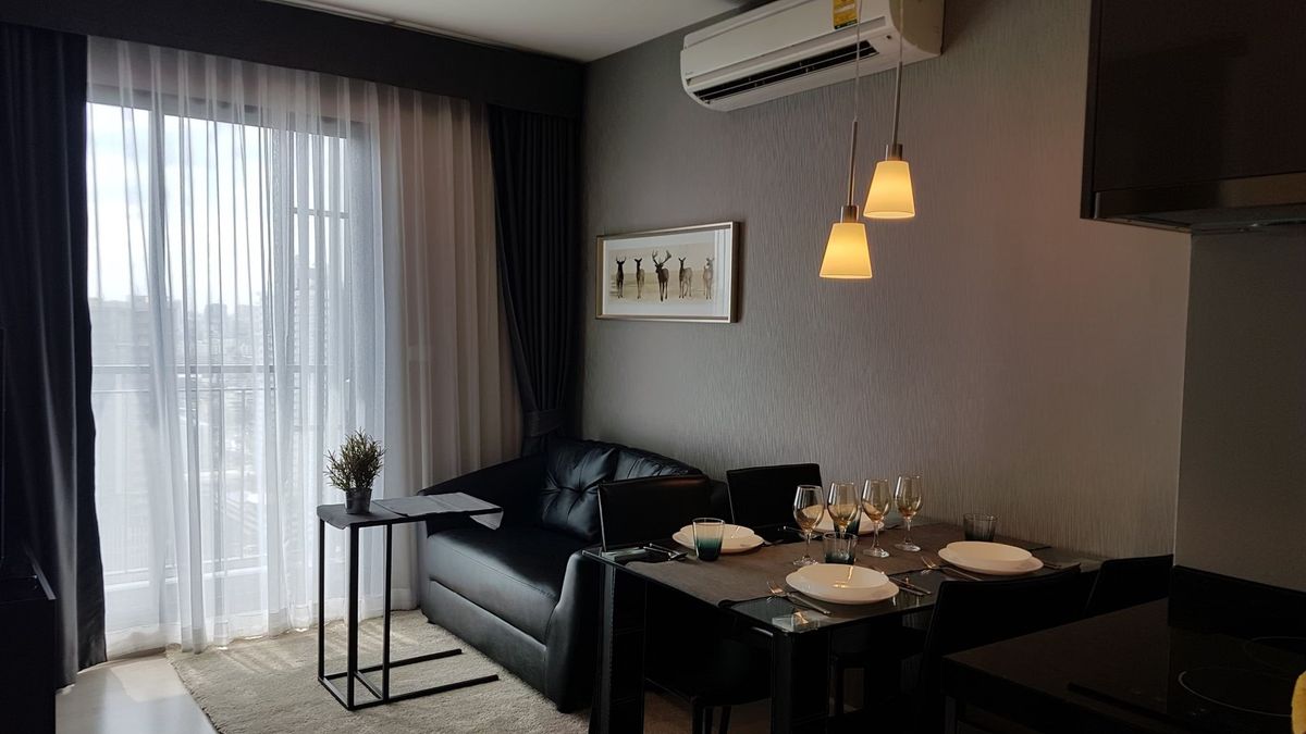 For RentCondoRama9, Petchburi, RCA :  Rhythm Asoke 1 – 2-Bedroom Condo near MRT Rama 9 | Just 29,000 THB/month! 