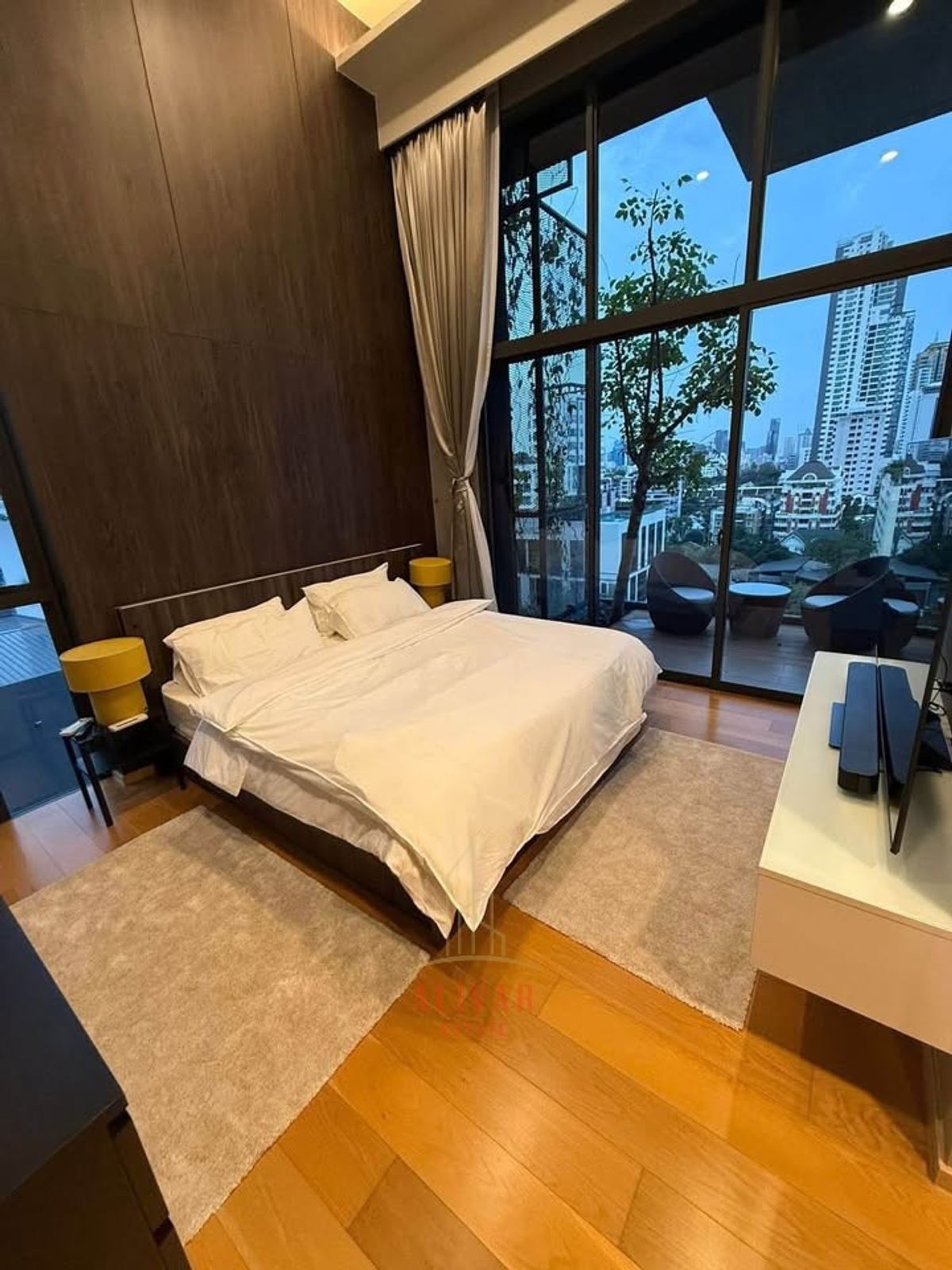 ให้เช่าคอนโดสุขุมวิท อโศก ทองหล่อ : RC071925 ให้เช่า Condo 3ห้องนอน เพิ่งปรับปรุงใหม่ Siamese Exclusive สุขุมวิท 31 ใกล้ BTS พร้อมพงษ์ และ MRT อโศก