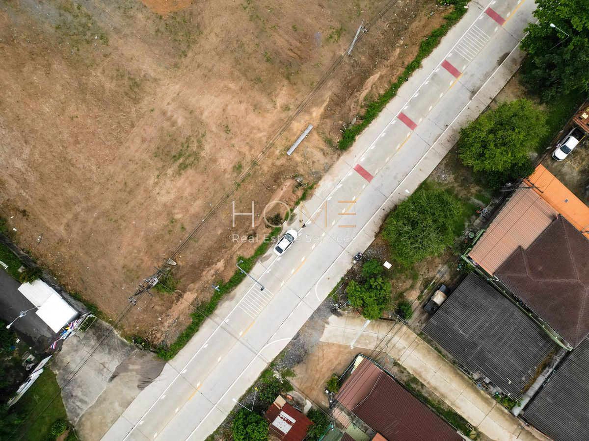 For SaleLandRayong : Land 14 rai, Purple pattern plan, road 2026, near the road 36, Makham, a pair of development / 4.6 million (selling), Land 14 Rai Purple Pattern Next to Road 2026 Near ROAD 36 Makham Khu Nikhom Phatthana / 4.6m Per (For Sale) Nut2211