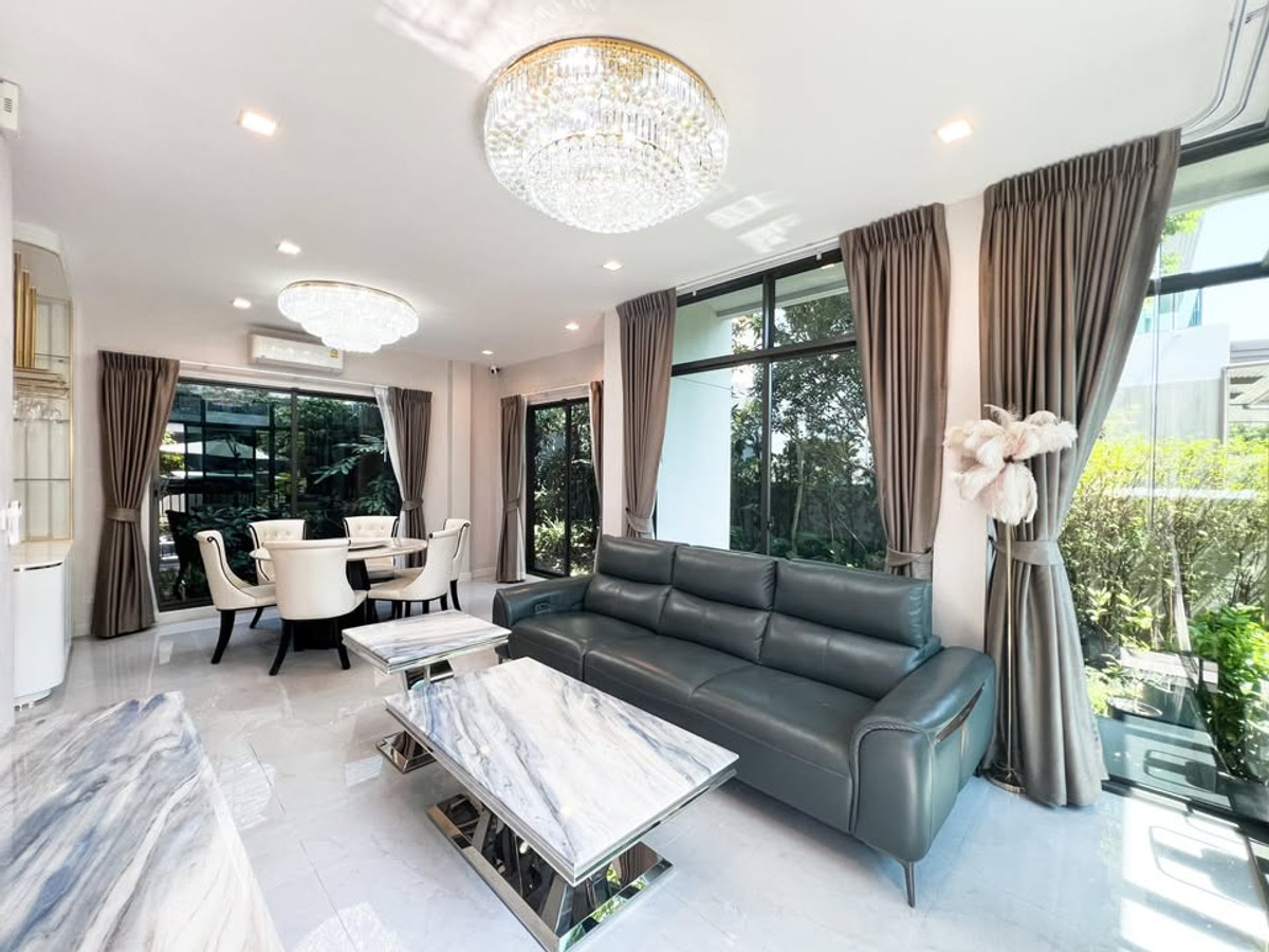 For RentHouseVipawadee, Don Mueang, Lak Si : 4Bedroom House with Smart Home System and Koi Pond near Don Mueang Airport