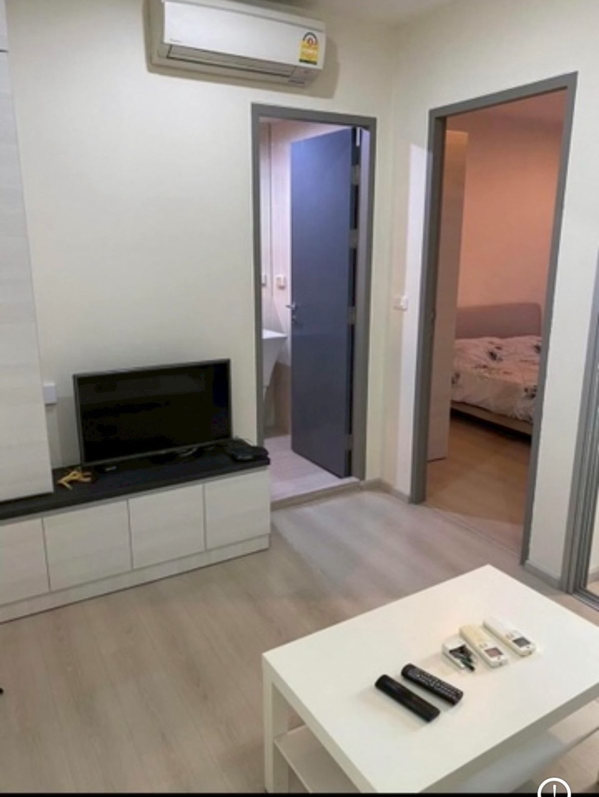 ให้เช่าคอนโดรัชดา ห้วยขวาง : Life Ratchadapisek (ไลฟ์ รัชดาภิเษก) (1bed1bath 32sqm)
