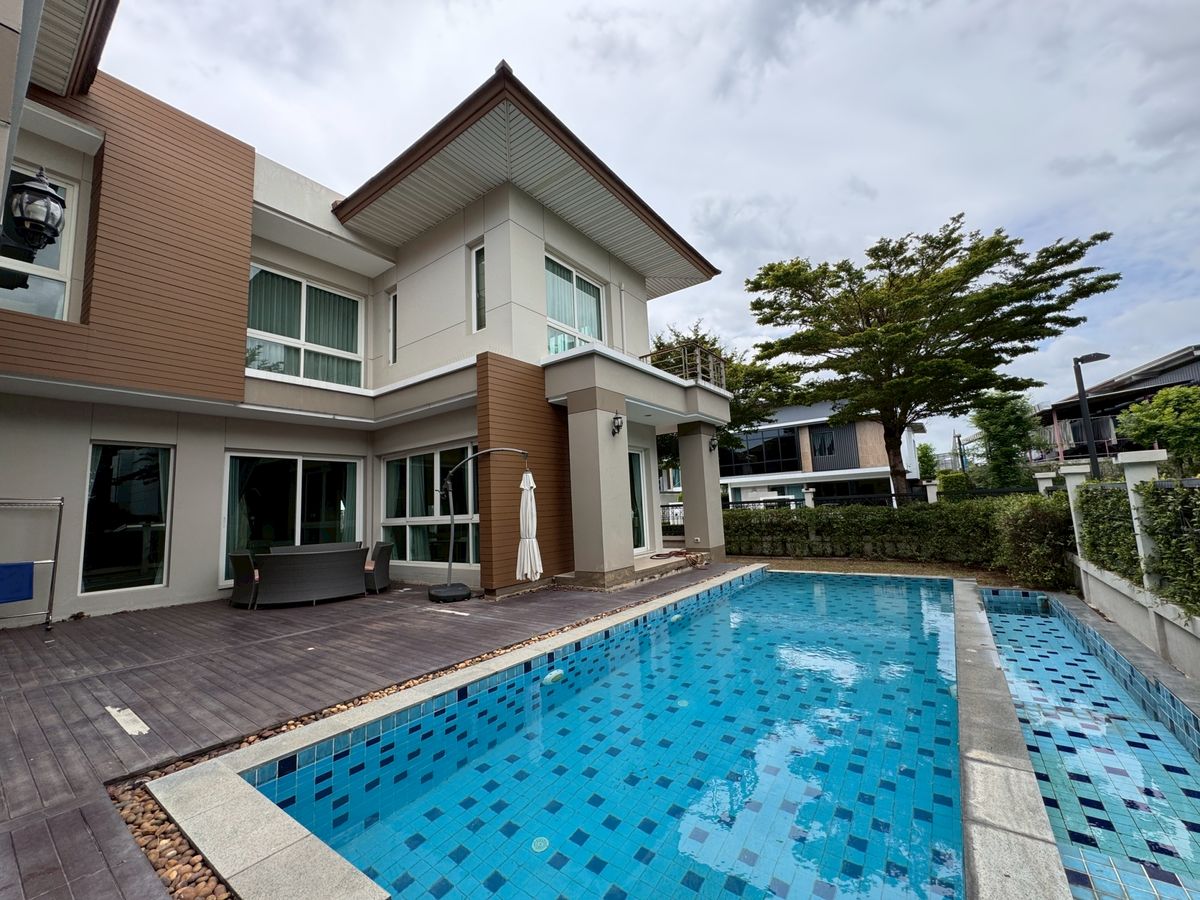 ขายบ้านพุทธมณฑล ศาลายา : (For Sale) Nirvana Icon Pinklao 19.5 ล้านบาท 3 ห้องนอน 4 ห้องน้ำ ขนาด 145 ตร.ว. โทร 0838824256 Big