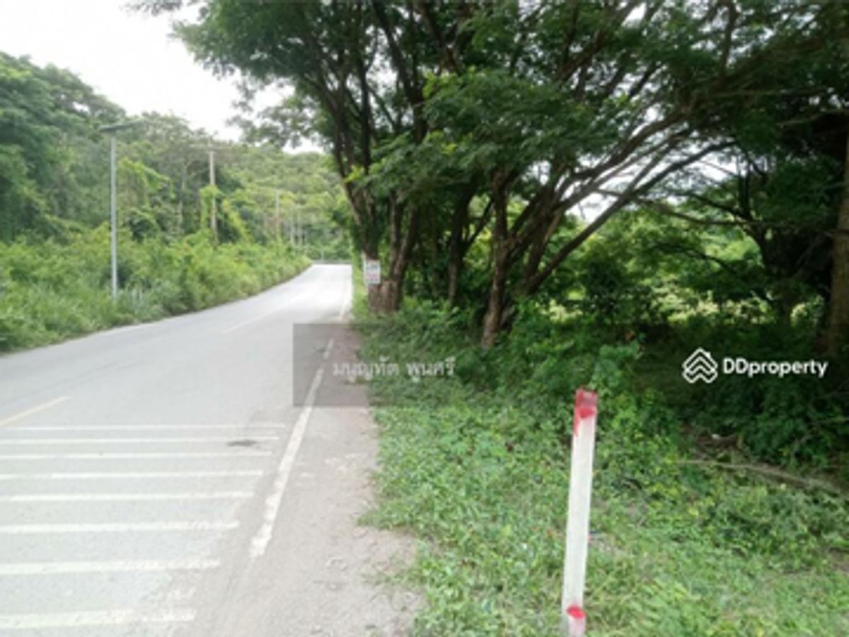 For SaleLandSaraburi : Land for sale, area 384 square wah and 371 square wah, Nong Pla Lai Subdistrict, Mueang Saraburi District, Saraburi Province