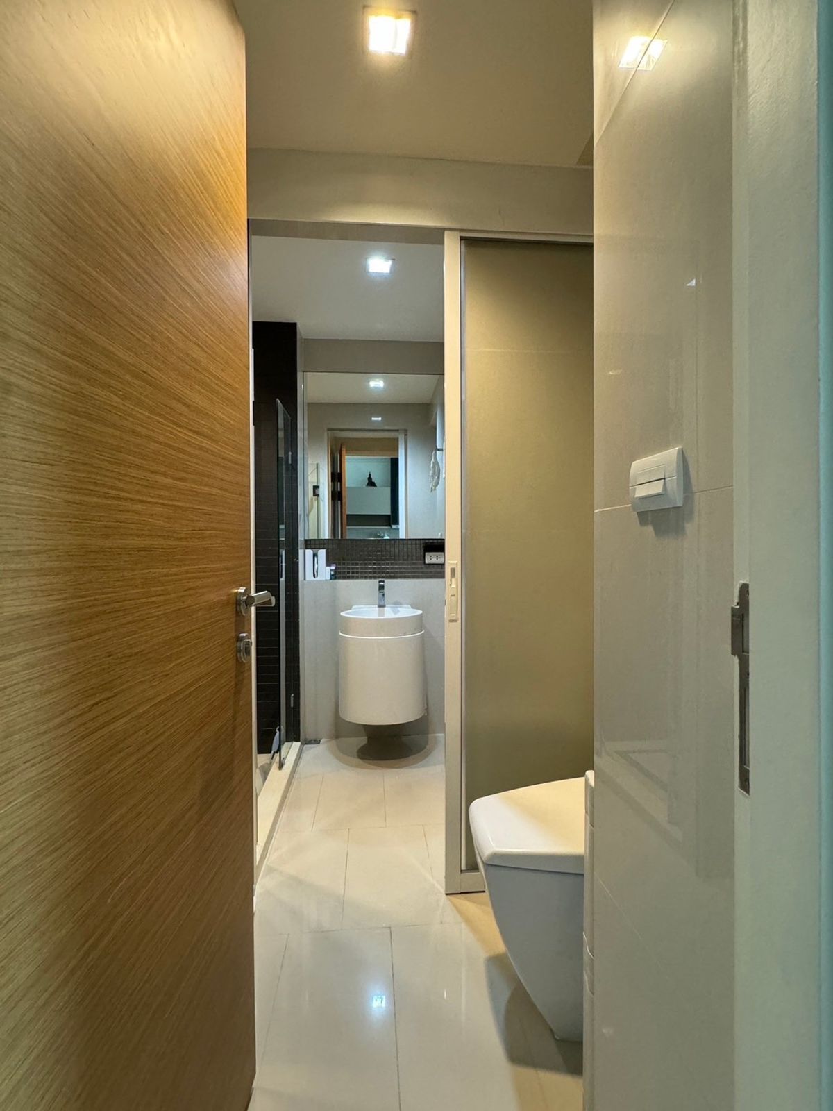 For SaleCondoSapankwai,Jatujak : ⚡️Hot Priceound ️ 🔥35SQM only 3,490,000 views in front of the project is not the best block in the project.