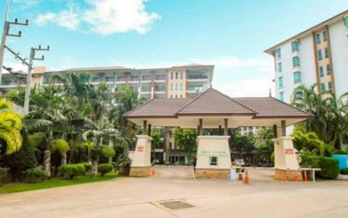 For RentCondoPattaya, Bangsaen, Chonburi : The AD BANGSARAY LAKE & Resort condo is a dual room, a dual room to find a total of 1 large room, 51 sqm. Building C, 4th floor, condo is opposite the Bangsaeng Municipality, Sattahip District, Chon Buri Province.