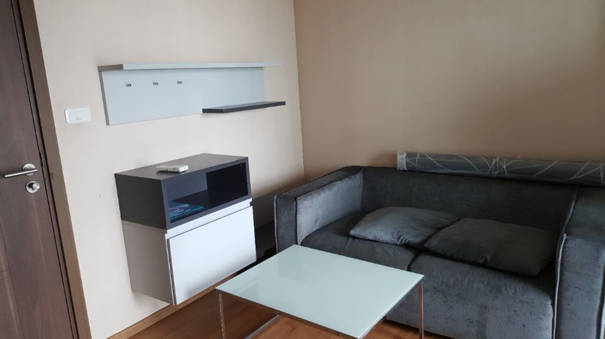 For RentCondoOnnut, Udomsuk : Urgent ❗️ available for rent for the Condo The Best Sukhumvit 77. Interested in adding LINE @jhrbangkok