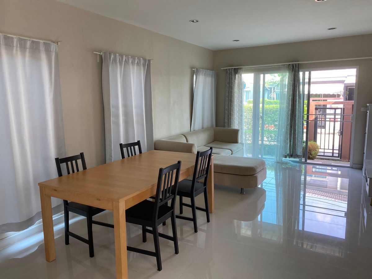 HousePattanakan, Srinakarin : P-2760 for rent/quick sale! Twin House