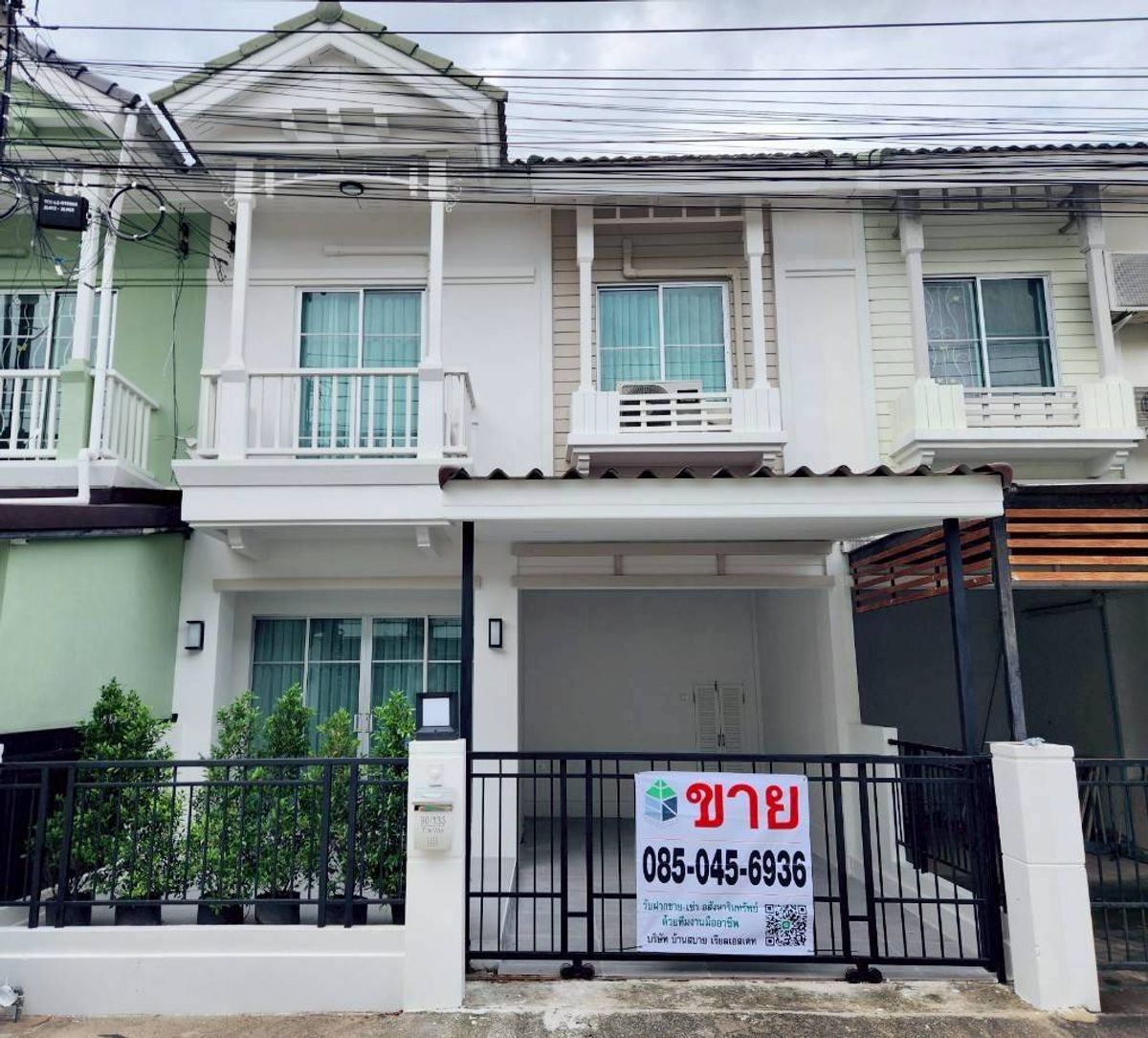 For SaleTownhomeChaengwatana, Muangthong : Townhome for sale, very beautiful, Villa, Tha It, Rattanathibet, 3 bedrooms, 2 new bathrooms, newly decorated with only 2.59 million kitchens.