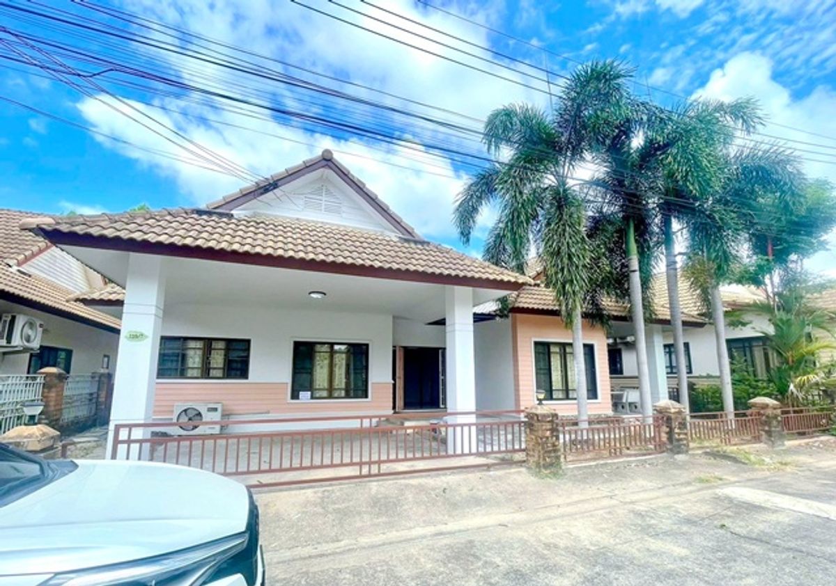 For RentHouseRayong : with furniture appliances 3 bed Thapma Lotus Rayong Town 1.7km. Mansion house for rent 84sq.w. 284sq