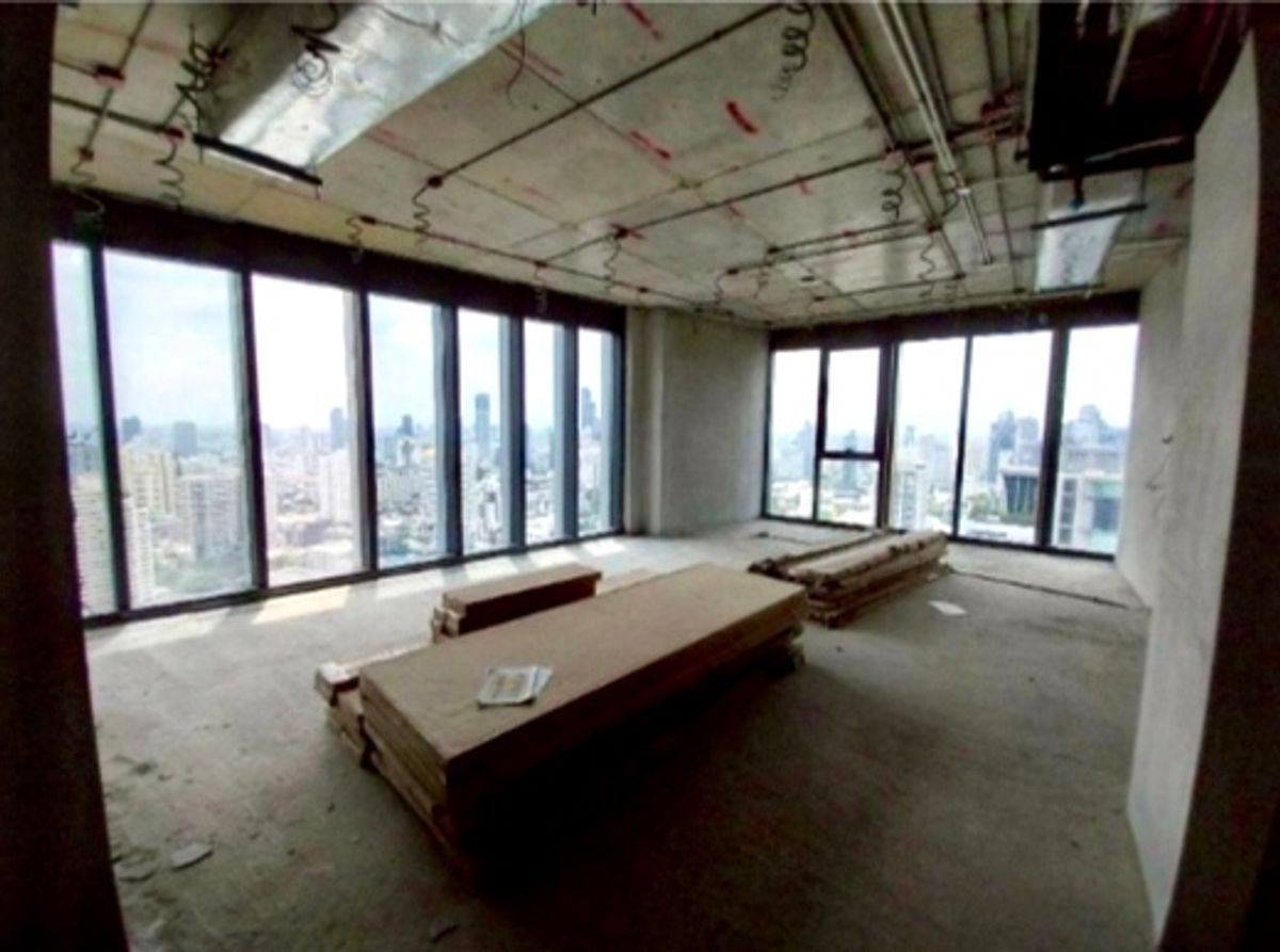 ขายคอนโดสุขุมวิท อโศก ทองหล่อ : The Estelle Sukhumvit 26 Penthouse: 381.44 sqm. Bareshell 3X Fl 150,400,000 Am: 0656199198