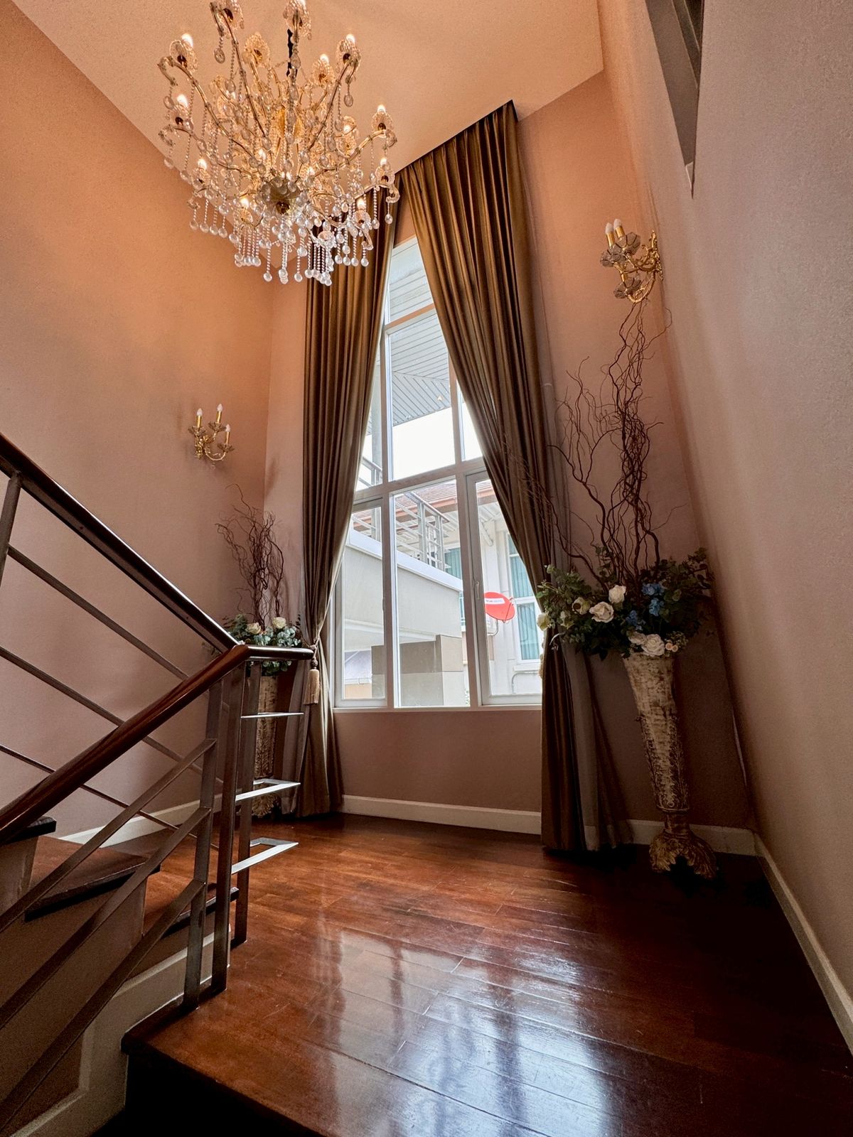 ขายบ้านพุทธมณฑล ศาลายา : (For Sale) Nirvana Icon Pinklao 19.5 ล้านบาท 3 ห้องนอน 4 ห้องน้ำ ขนาด 145 ตร.ว. โทร 0838824256 Big