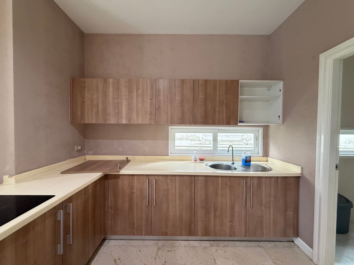 ขายบ้านพุทธมณฑล ศาลายา : (For Sale) Nirvana Icon Pinklao 19.5 ล้านบาท 3 ห้องนอน 4 ห้องน้ำ ขนาด 145 ตร.ว. โทร 0838824256 Big