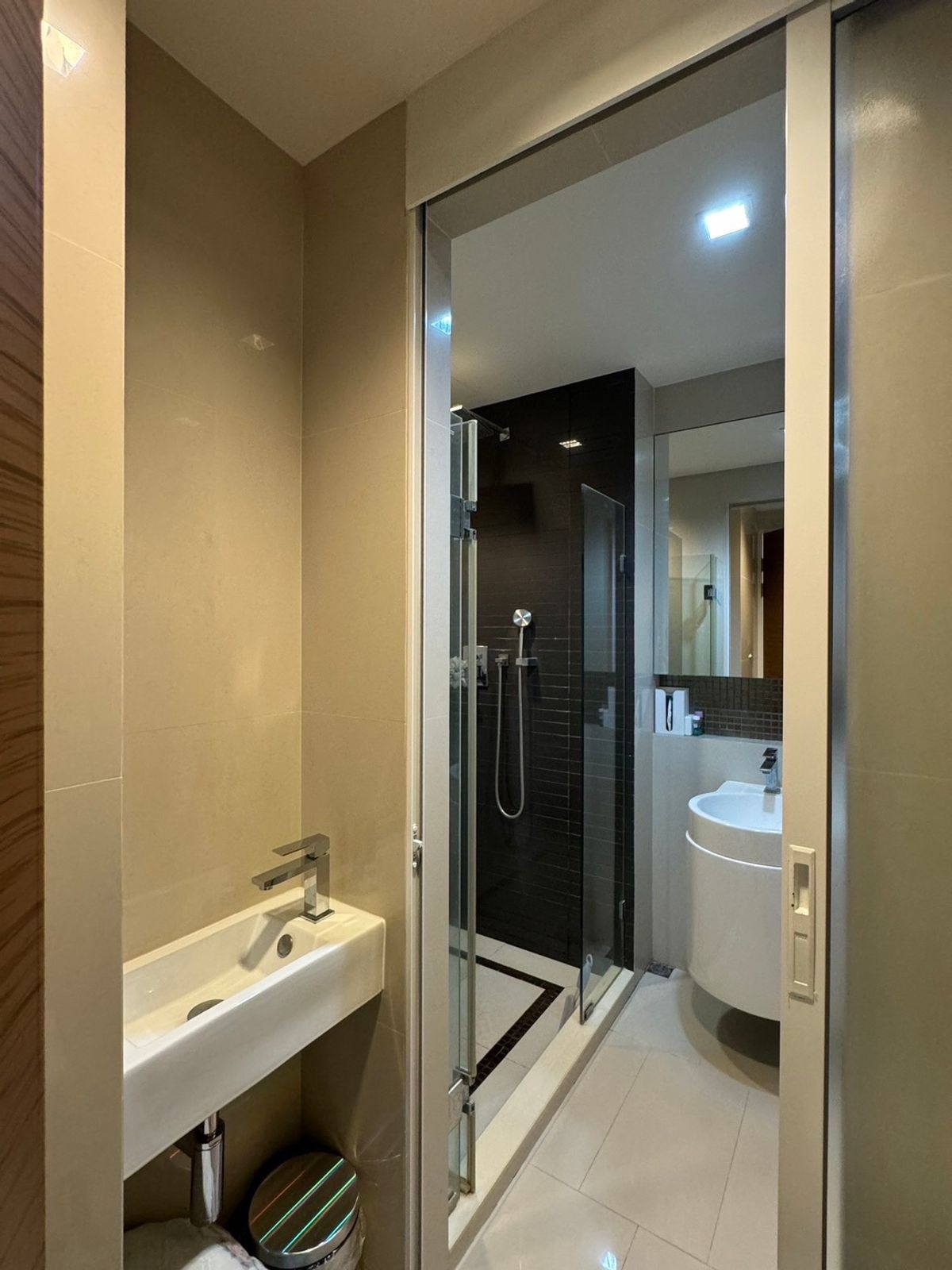 For SaleCondoSapankwai,Jatujak : ⚡️Hot Priceound ️ 🔥35SQM only 3,490,000 views in front of the project is not the best block in the project.