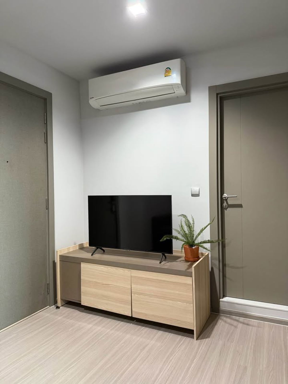 For SaleCondoRama9, Petchburi, RCA : Life Asoke-Rama 9 condo for sale, price 4,290,000 baht [MKS250738]