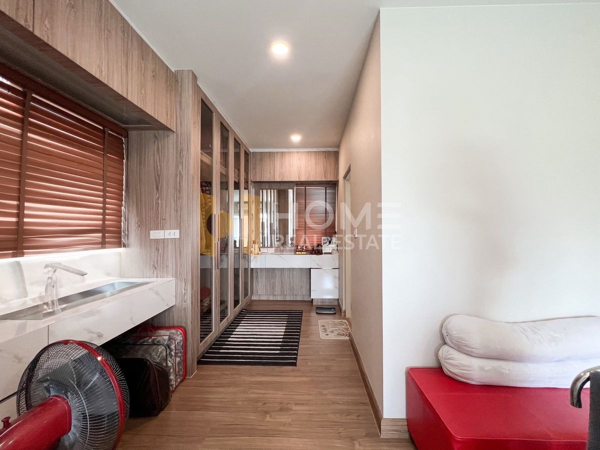 ขายบ้านบางแค เพชรเกษม : ใกล้ MRT อายุเพียง 3 ปี 🔥 เซนโทร สาทร - กัลปพฤกษ์ / 4 ห้องนอน (ขาย), Centro Sathorn - Kallapaphruek / 4 Bedrooms (FOR SALE) BALL296