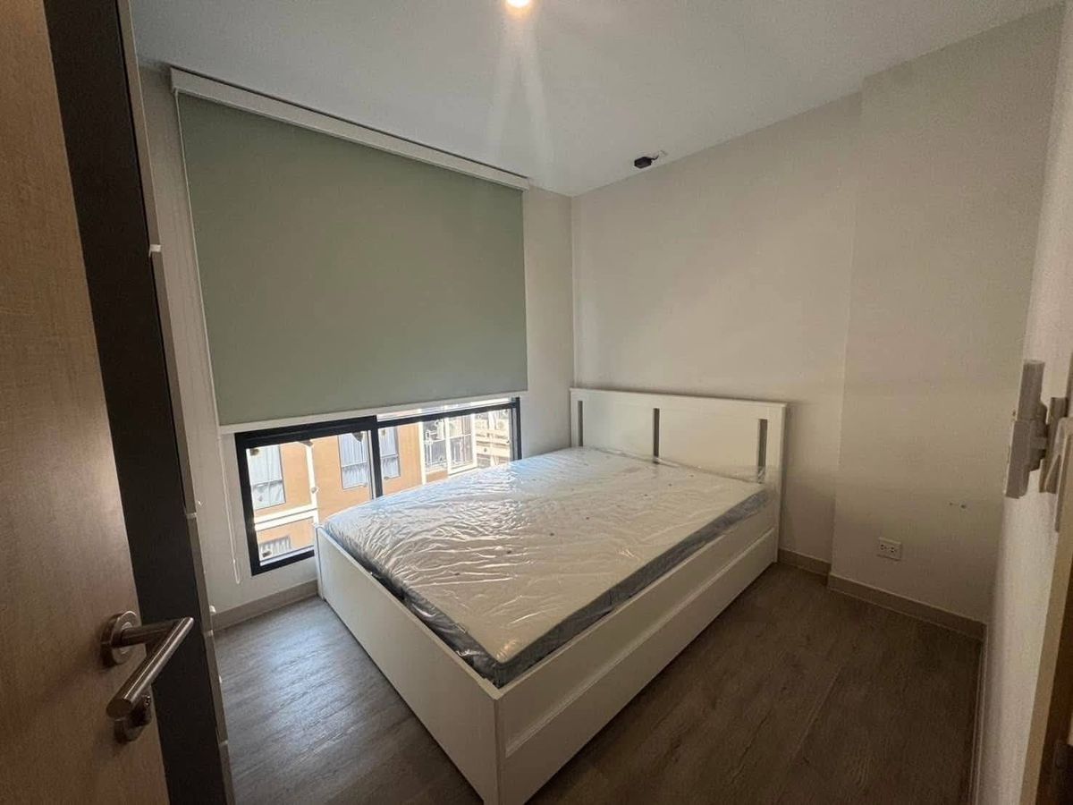 For RentCondoSathorn, Narathiwat : Renting The Chet Sathorn 1 room on the 7th floor, near One Bangkok Building