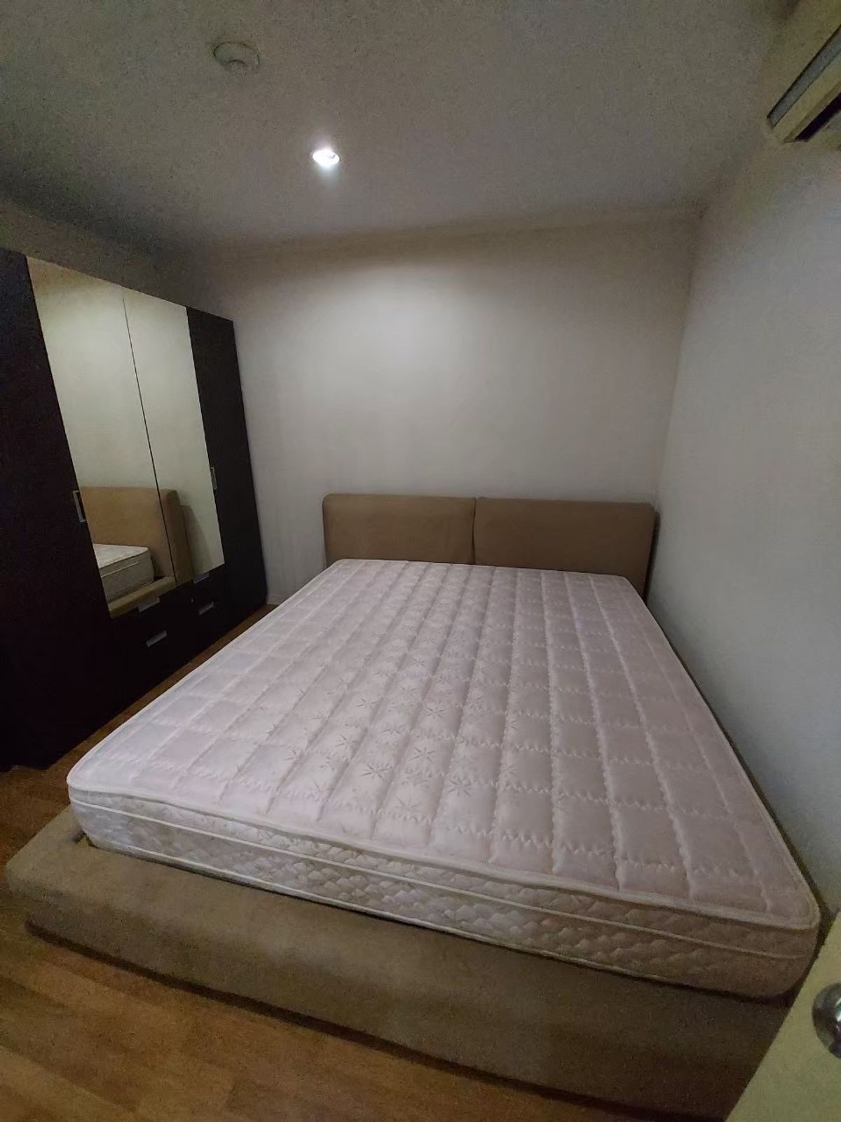 ขายคอนโดปิ่นเกล้า จรัญสนิทวงศ์ : 🏠ห้องใหญ่ 43ตรม🏠คอนโดใกล้ สะพานสมเด็จพระปิ่นเกล้า🌟  ขาย ลุมพินี เพลส ปิ่นเกล้า🔥