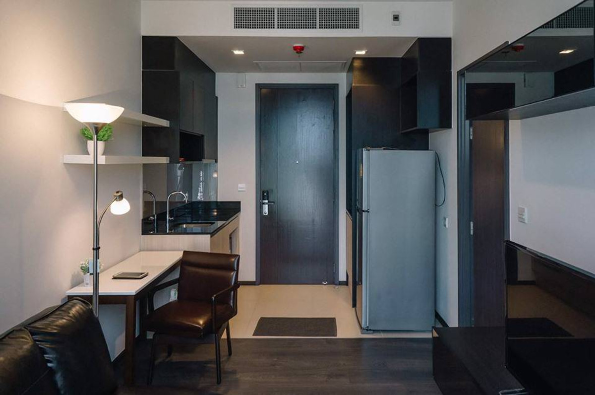 ให้เช่าคอนโดสุขุมวิท อโศก ทองหล่อ : ห้องสวย ให้เช่า พร้อมย้าย เอดจ์ สุขุมวิท 23