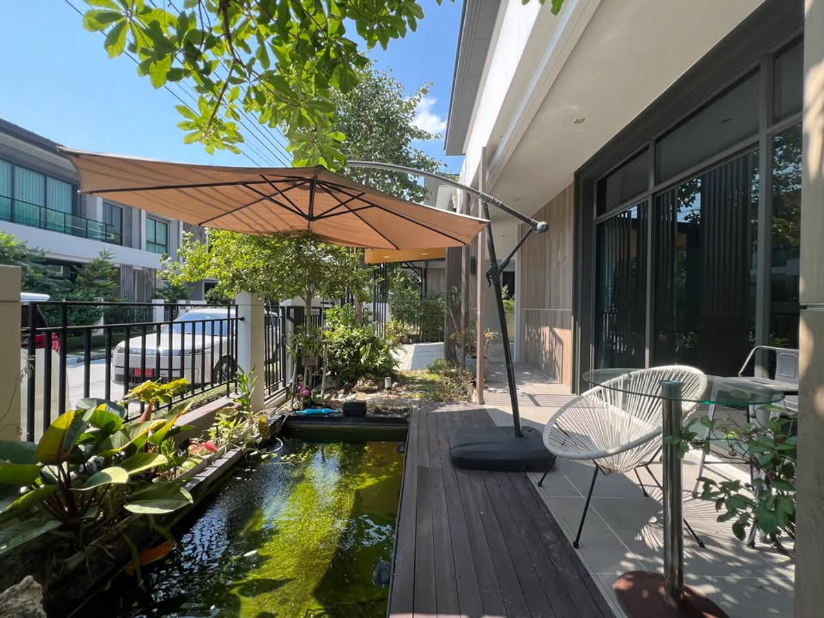 For RentHouseVipawadee, Don Mueang, Lak Si : 4Bedroom House with Smart Home System and Koi Pond near Don Mueang Airport