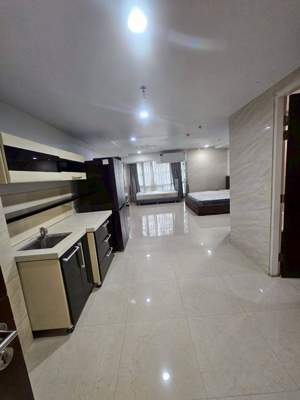 For RentCondoNana, North Nana,Sukhumvit13, Soi Nana : The Trendy Condominium Soi Sukhumvit 13