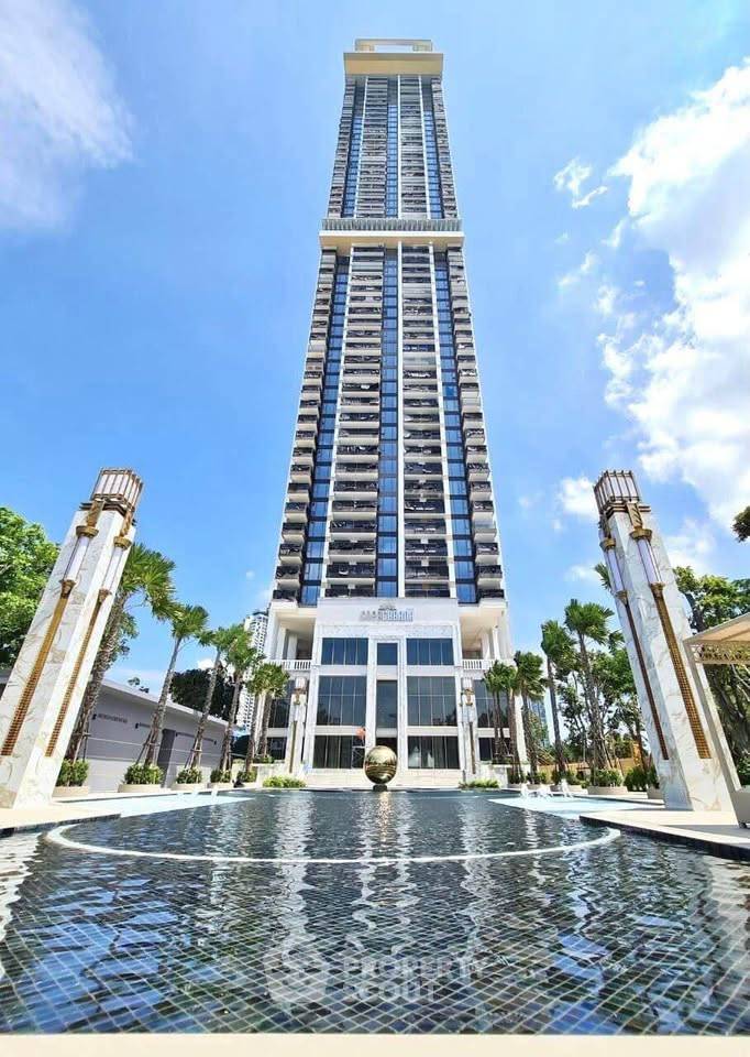 For SaleCondoPattaya, Bangsaen, Chonburi : 1-BR Condo at Copacabana Beach Jomtien close to Jomtien Beach