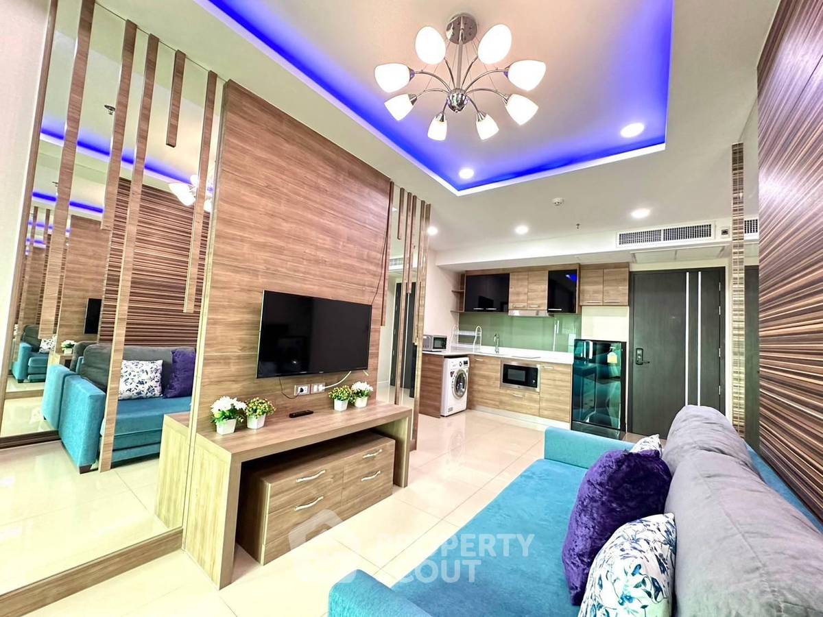 For SaleCondoPattaya, Bangsaen, Chonburi : 2-BR Condo at Dusit Grand Condo View close to Jomtien Beach
