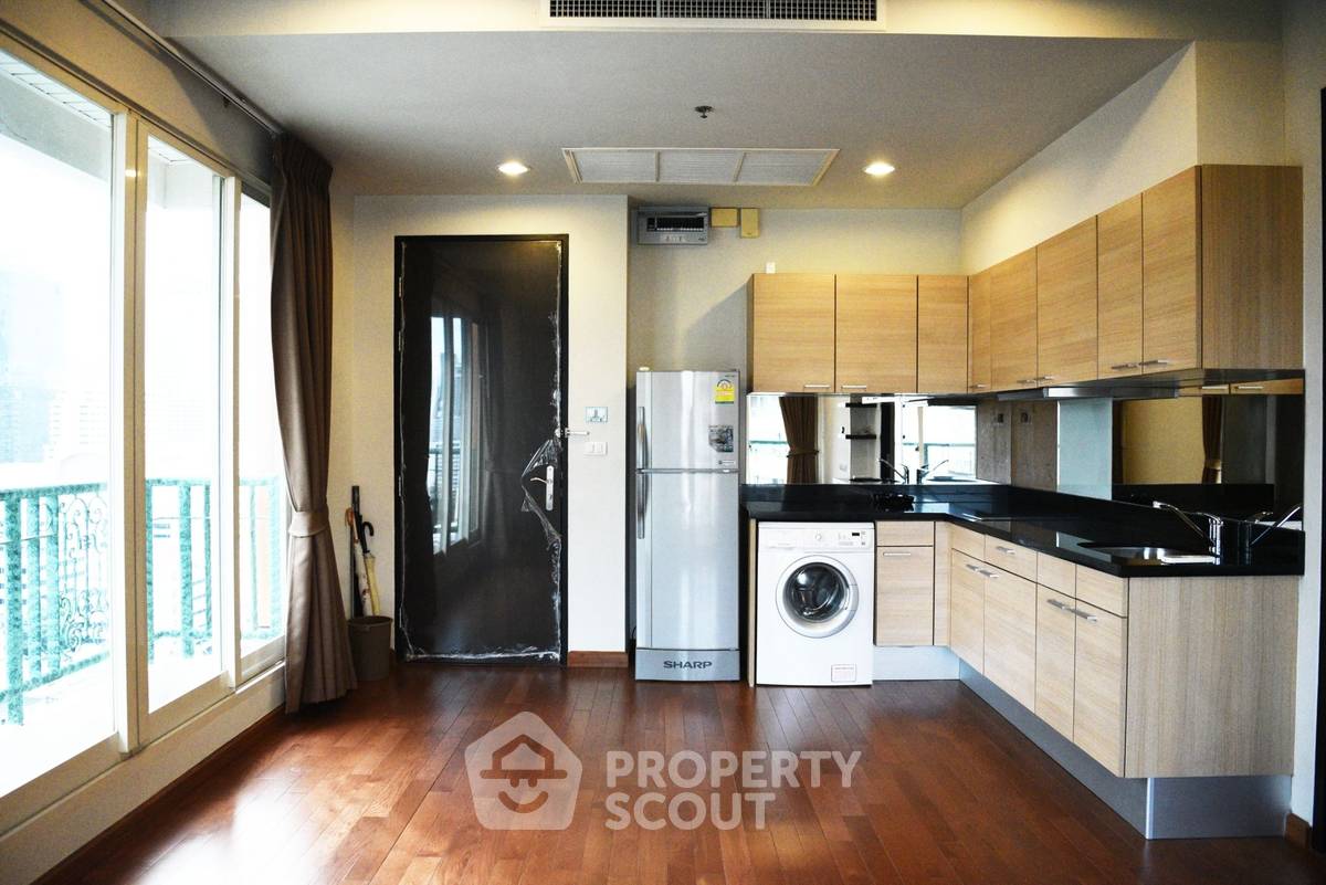 For SaleCondoWitthayu, Chidlom, Langsuan, Ploenchit : 1-BR Condo at The Address Chidlom near BTS Chit Lom