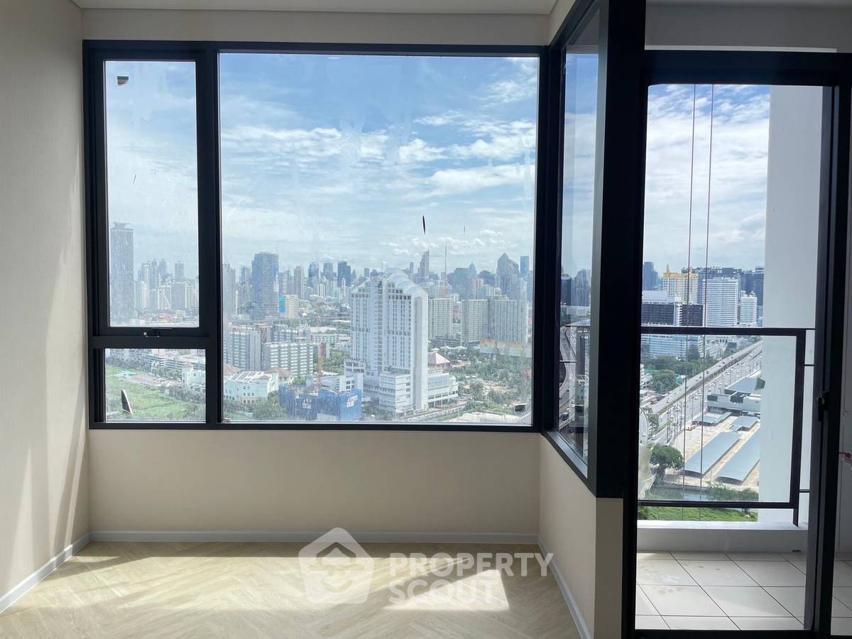 For SaleCondoRama9, Petchburi, RCA : 1-BR Condo at Landmark @MRTA Station in Bang Kapi