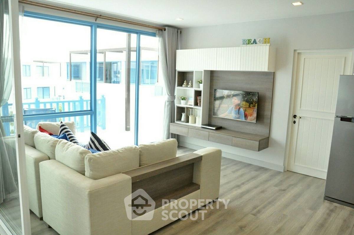 For SaleCondoHuahin, Prachuap Khiri Khan, Pran Buri : 2-BR Condo at The Crest Santora Hua Hin close to Hua Hin City