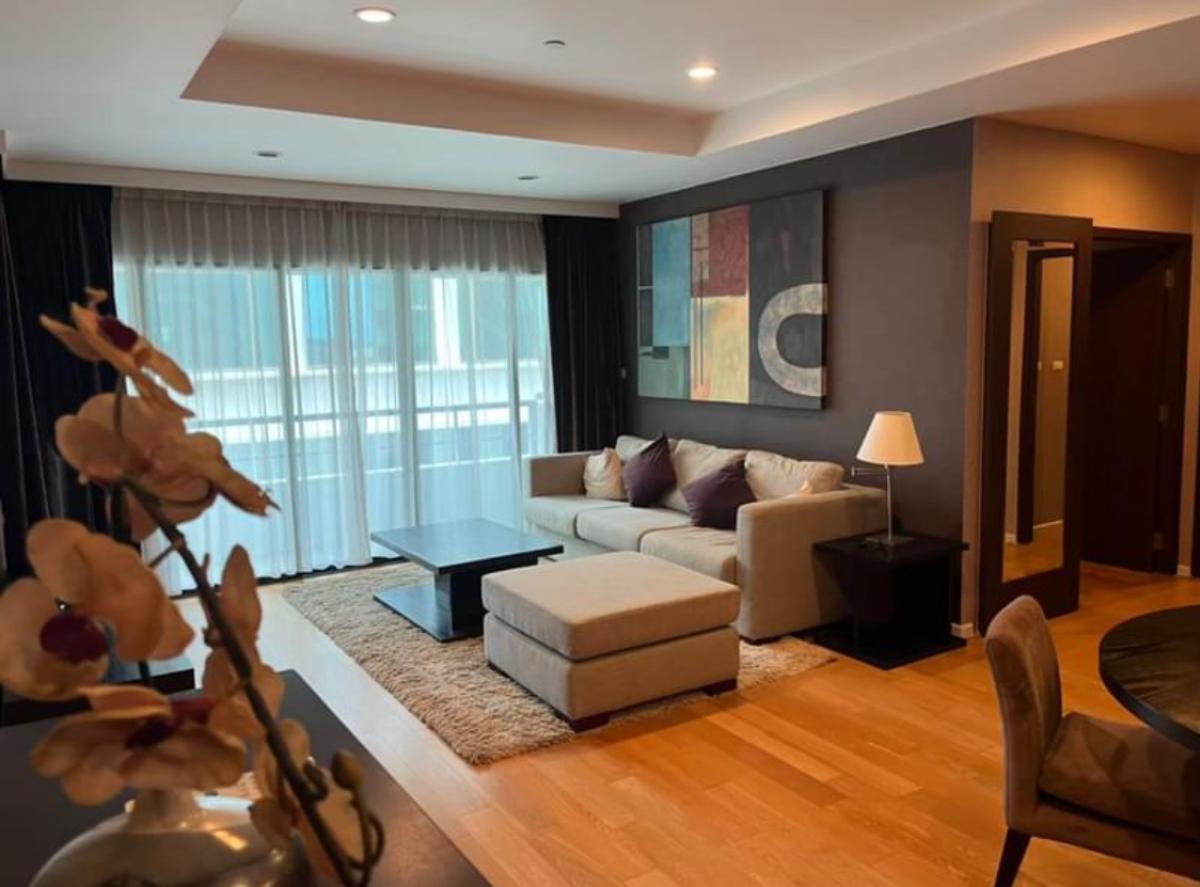 ST00372 - Sathorn Garden :  สาทร การ์เด้นส์  - BTS Saladaeng / MRT Silom / MRT Lumpini Loading...