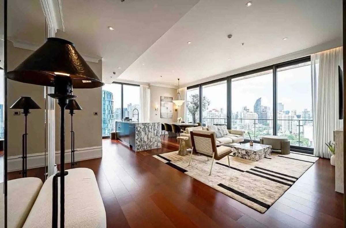 For RentCondoSukhumvit, Asoke, Thonglor : 🔑✨ Exclusive Offer • Beautiful Fully Furnished • Ready-to-Move-In Unit • For Rent at KHUN by YOO • Near BTS Thonglor