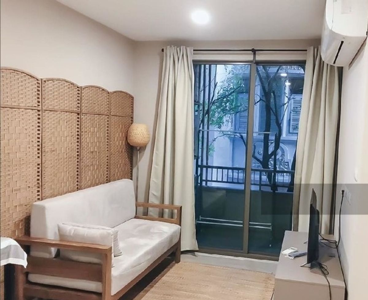 ให้เช่าคอนโดรัชดา ห้วยขวาง : Metroluxe Ratchada 2Bed ให้เช่าใกล้สถานี MRT, ชั้นต่ำ, แผ่นดินไหวปลอดภัย