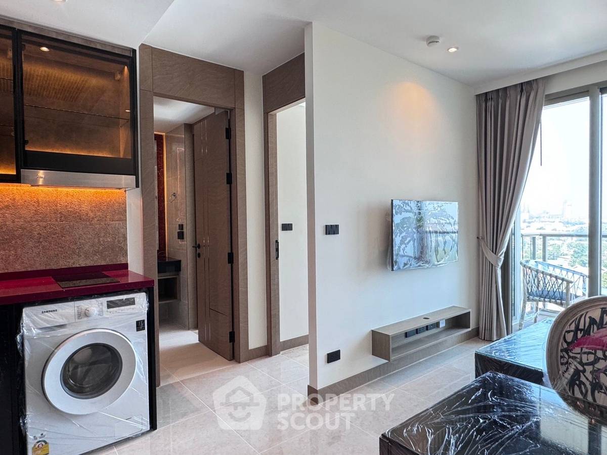 For SaleCondoPattaya, Bangsaen, Chonburi : 1-BR Condo at The Riviera Ocean Drive close to Jomtien Beach