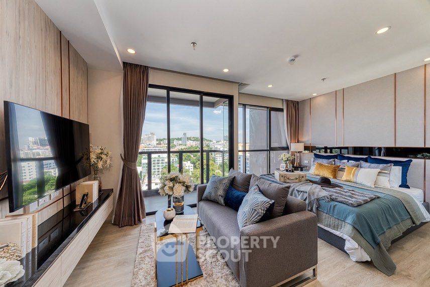 For SaleCondoPattaya, Bangsaen, Chonburi : Studio Condo at The Panora Pattaya close to Phratamnak