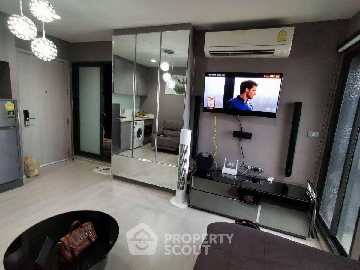 For SaleCondoSukhumvit, Asoke, Thonglor : 1-BR Condo at Rhythm Sukhumvit 36-38 near BTS Thong Lor