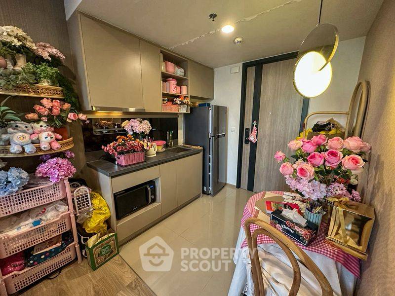 For SaleCondoSukhumvit, Asoke, Thonglor : 1-BR Condo at Oka Haus Sukhumvit 36 near BTS Thong Lor