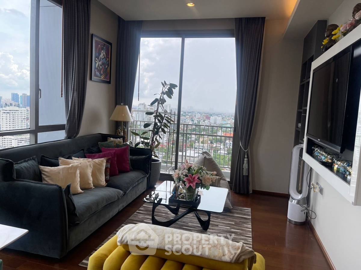 For SaleCondoSukhumvit, Asoke, Thonglor : 2-BR Condo at Quattro By Sansiri near BTS Thong Lor